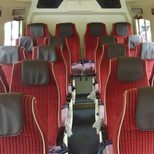 20 seater tempo traveller